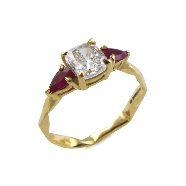 Cushion cut diamond and ruby 18ct gold ring